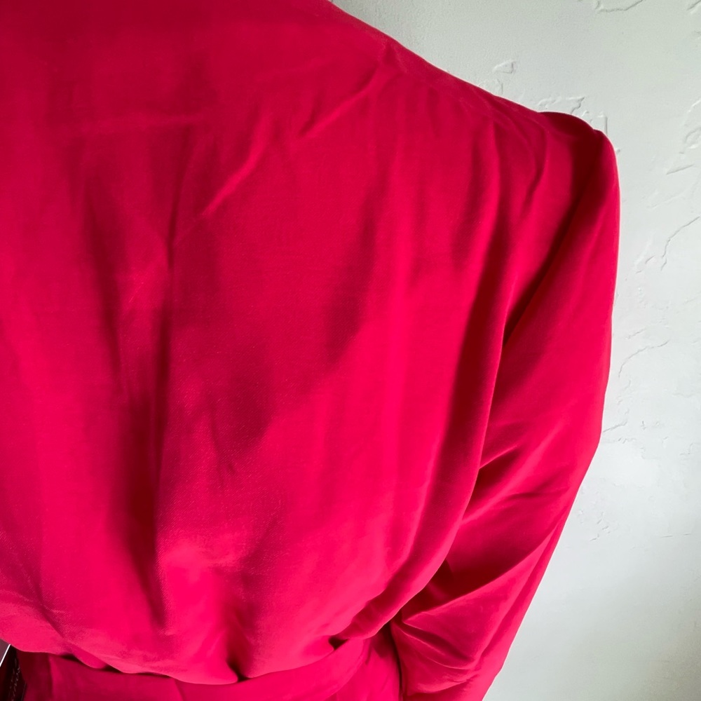 Beautiful blazer - Picture 9 of 13